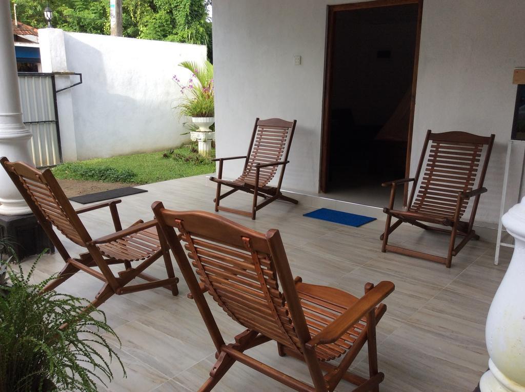 Villa Fern Dale Weligama Habitación foto